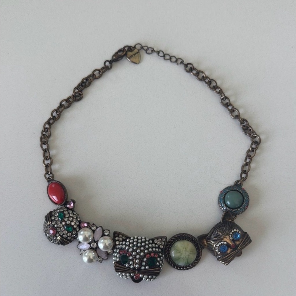 Betsey Johnson Cat Rhinestone Crystals Jewels Necklace